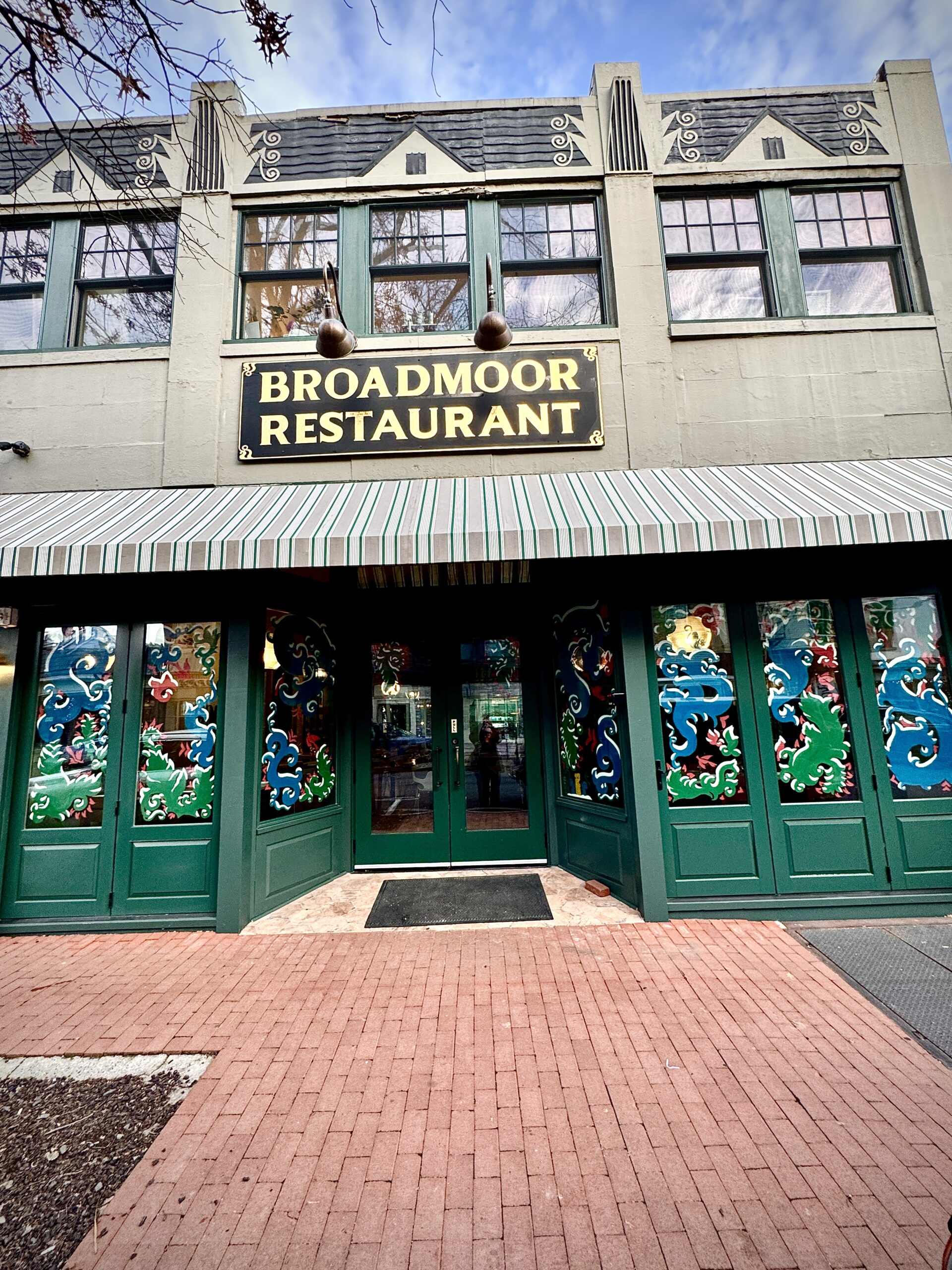 @BroadmoorOsteria